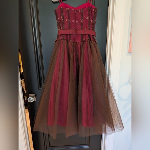 Blondie Nites Burgundy and Red Formal Dress - Picture 2 of 6